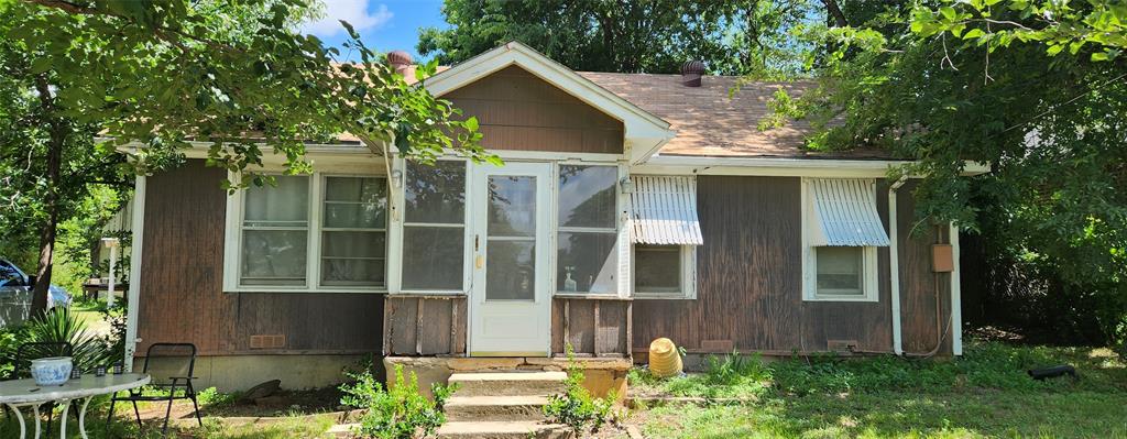 3221 Grady Street