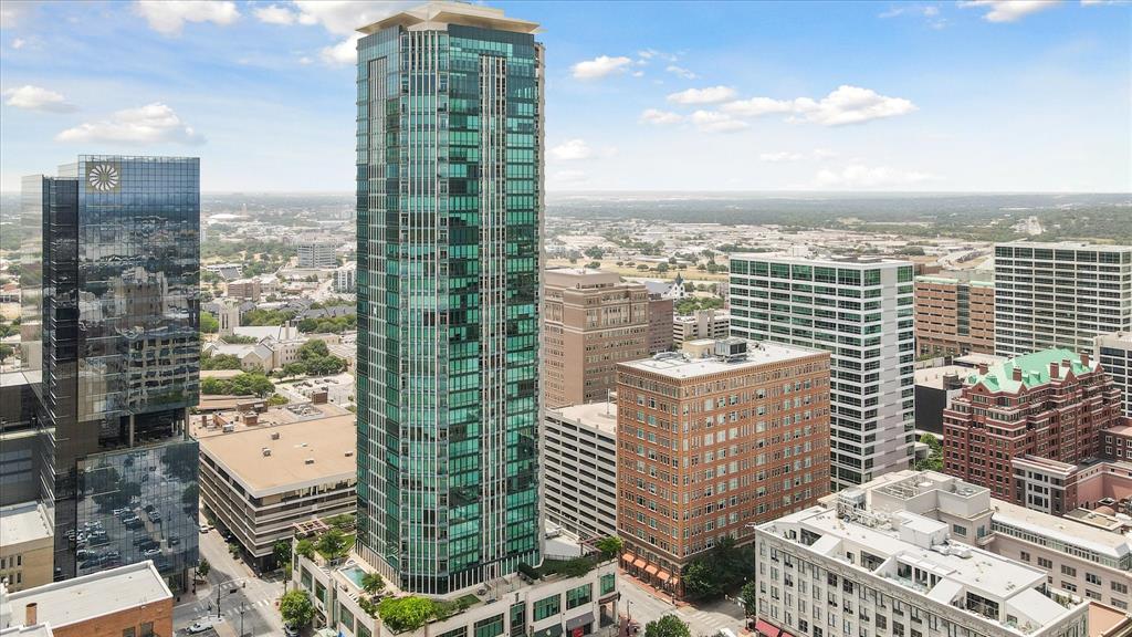 Tower Residential Condo I - Residential Lease