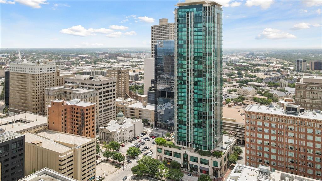 Tower Residential Condo I - Residential Lease