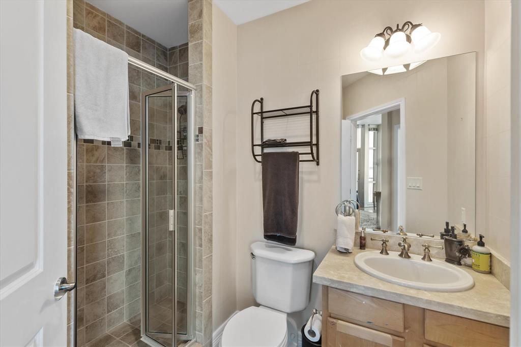 Tower Residential Condo I - Residential Lease