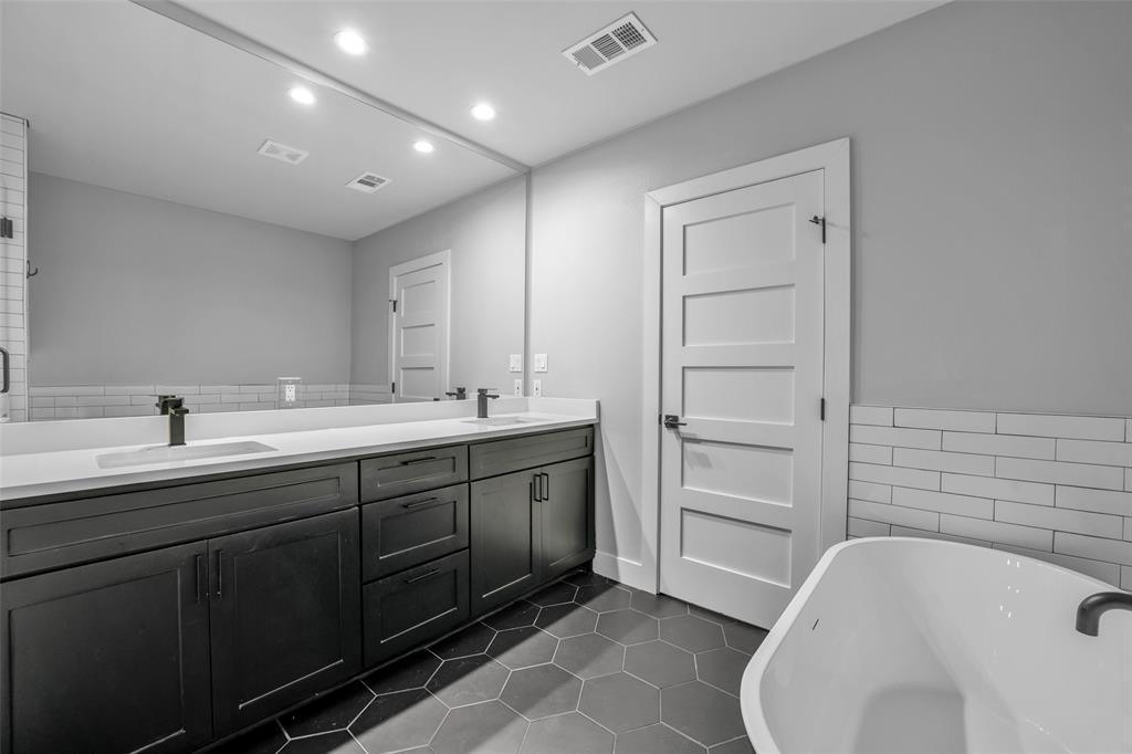 Geneva Heights - Residential