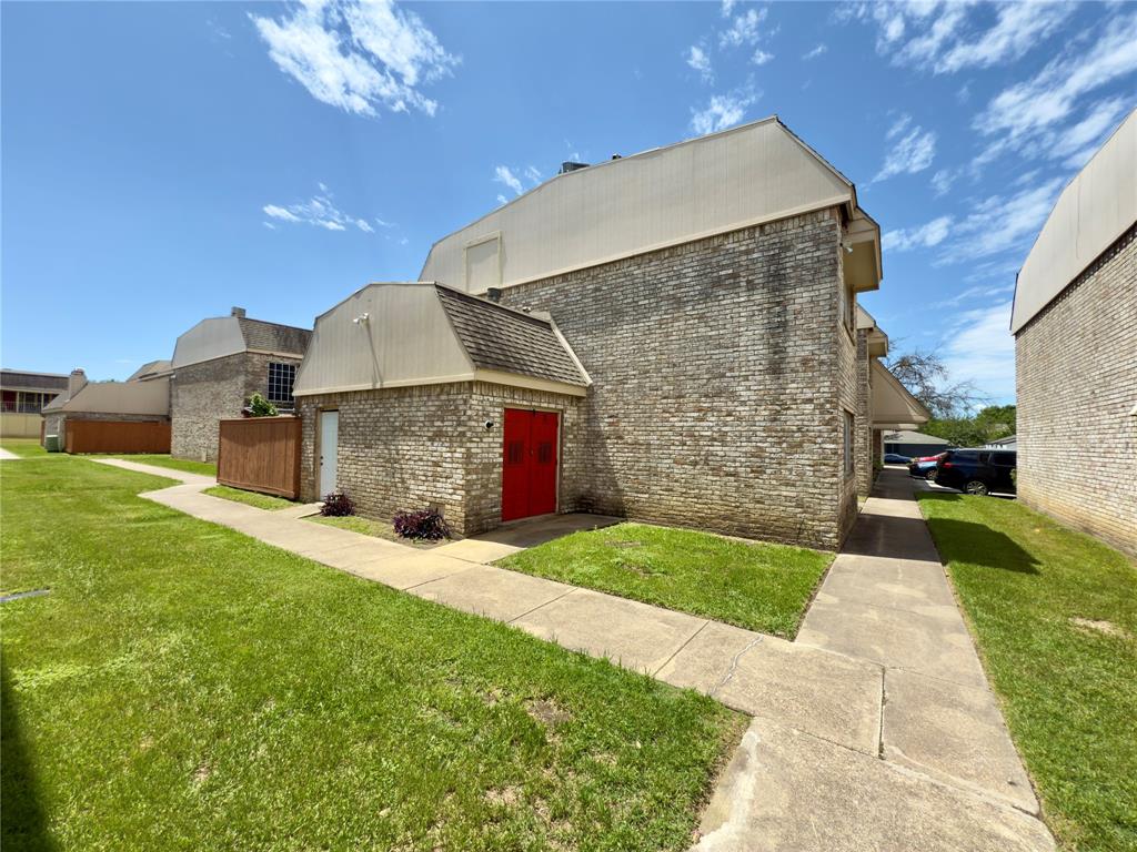 145 Trellis Place