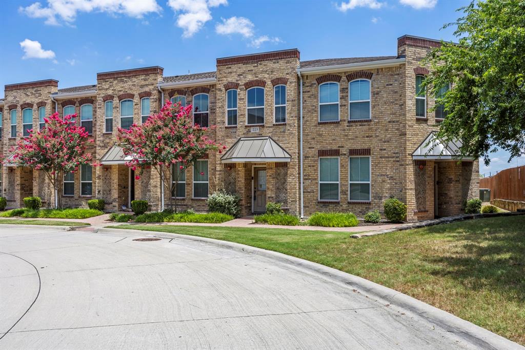 223 Belleville Drive
