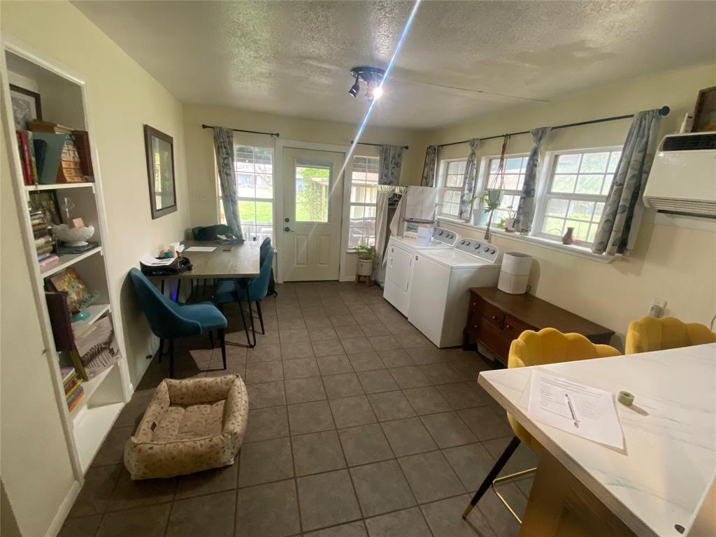 Sunset Terrace - Residential