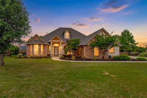 Photo of 2304 Chipping Campden Road, Denton, TX 76226 (MLS # 21378369)