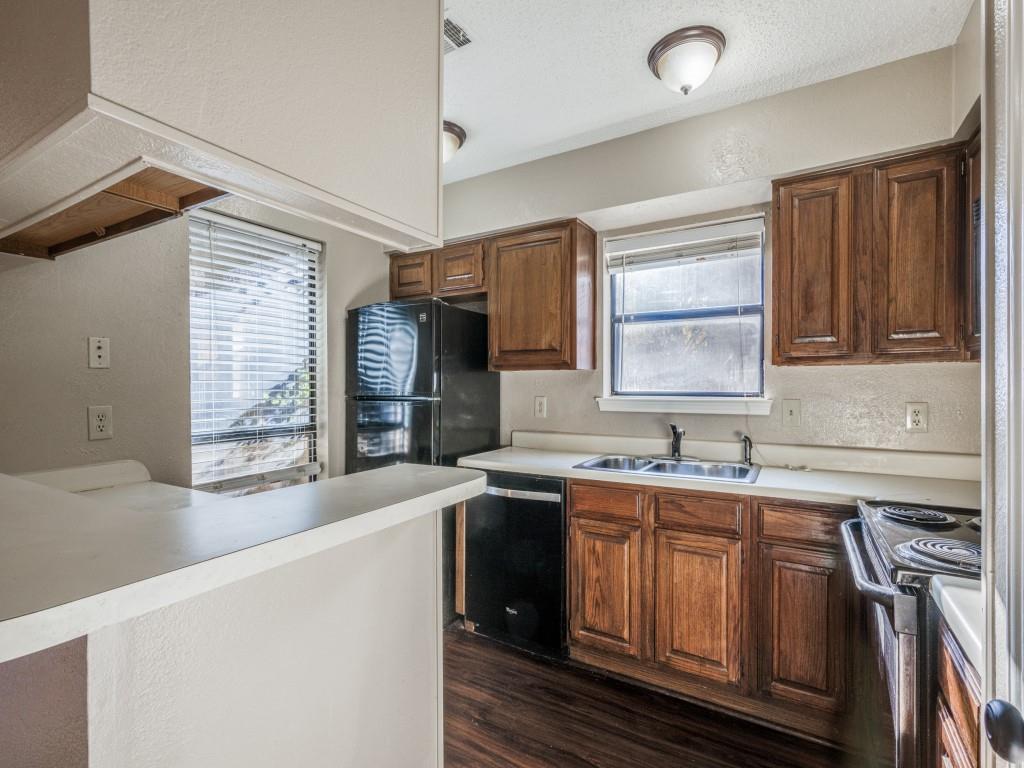 Arlington, Texas 76011, United States, 1 Bedroom Bedrooms, ,1 BathroomBathrooms,Residential,Active,210126