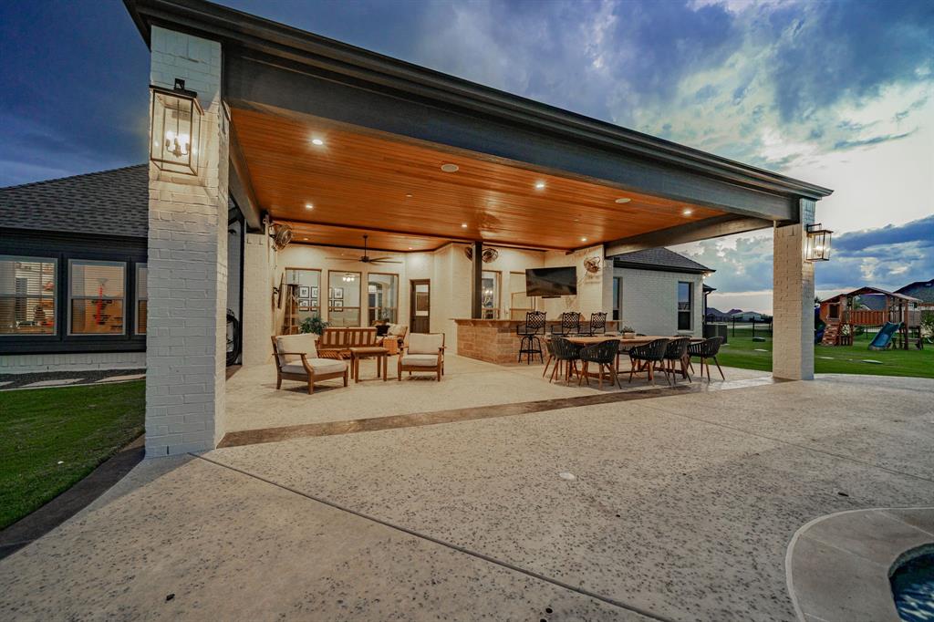 404 Chillington Court