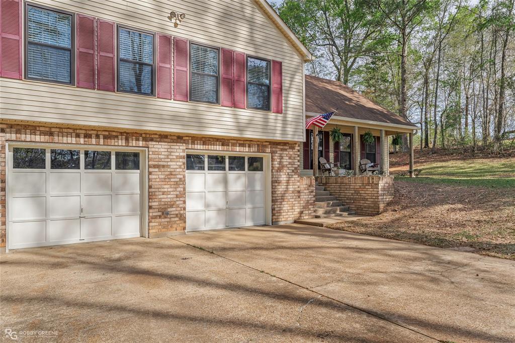 Country Club Estates - Residential