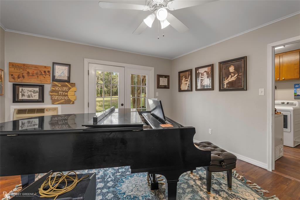 Country Club Estates - Residential