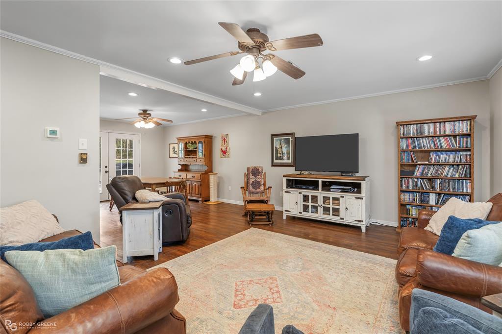 Country Club Estates - Residential