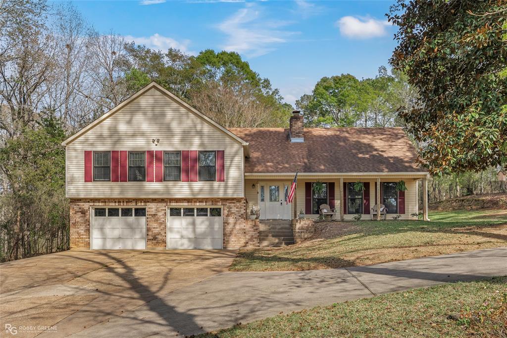 Country Club Estates - Residential