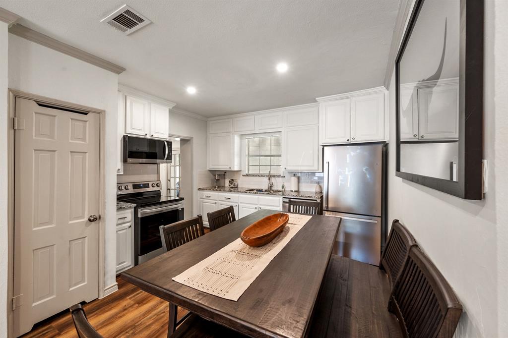Windsor Place Add - Residential