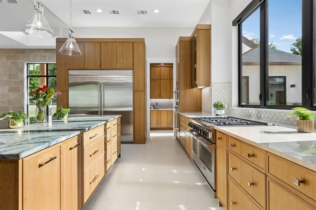 H White - Residential