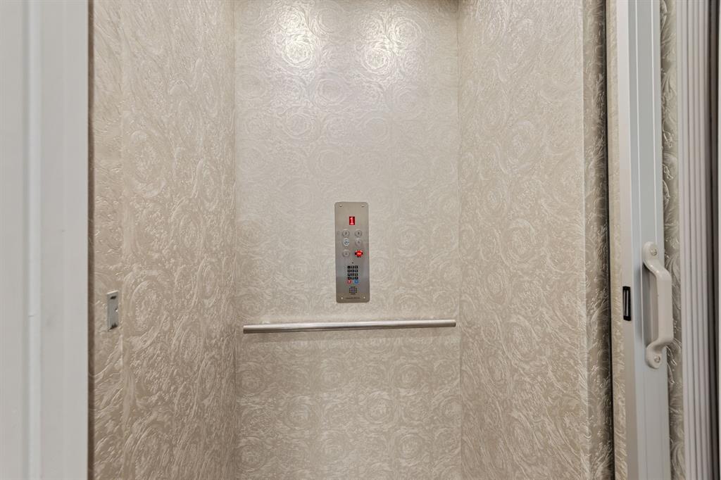 Icon At Legacy West Add - Residential