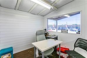 Mann JW - Commercial Sale