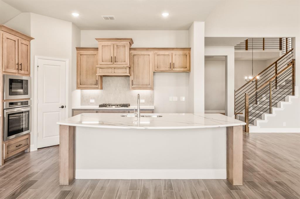 Devonshire Classic 60-65 - Residential