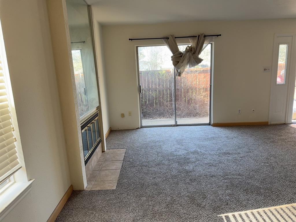 2602 Custer Parkway D