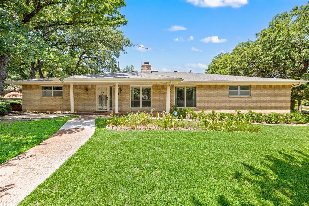 1306 Driftwood Drive