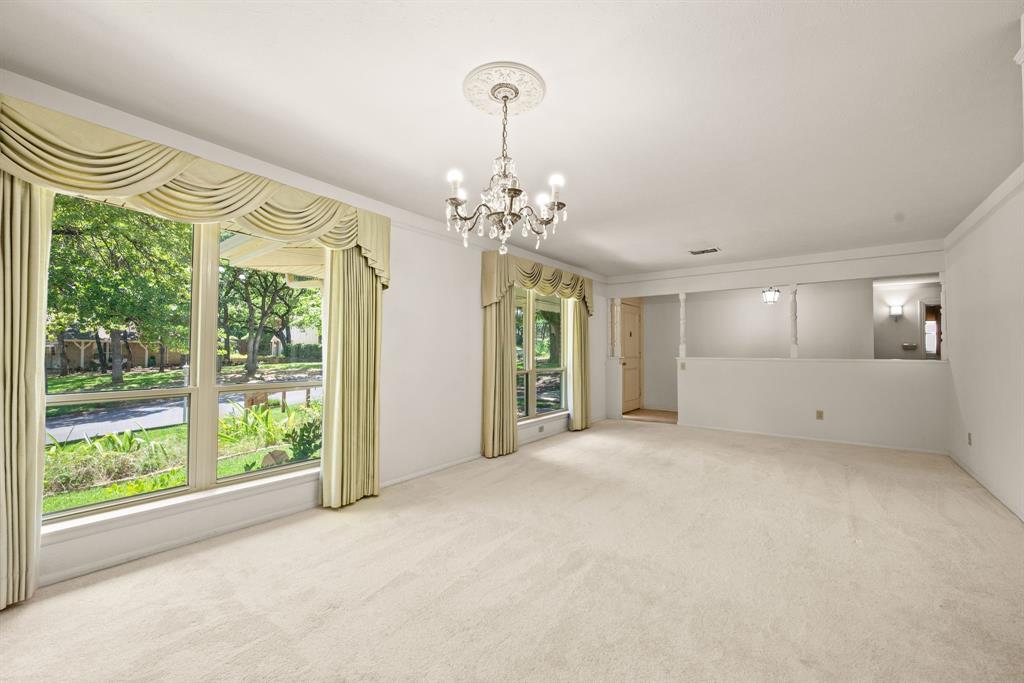 1306 Driftwood Drive