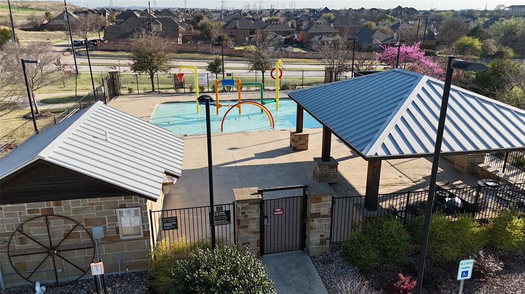 BLUFFVIEW - Residential