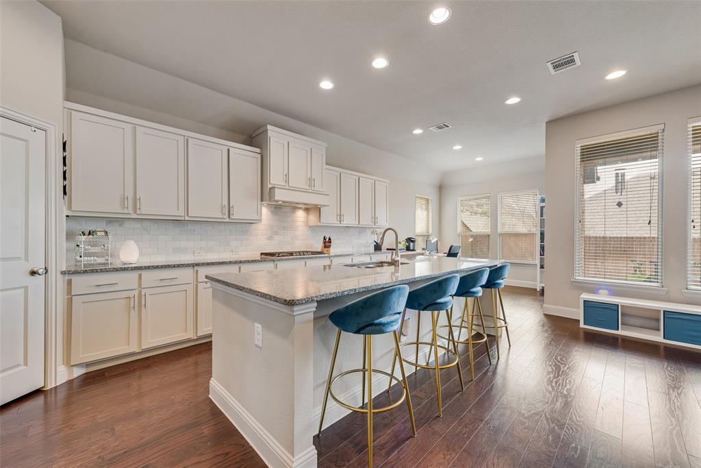 BLUFFVIEW - Residential