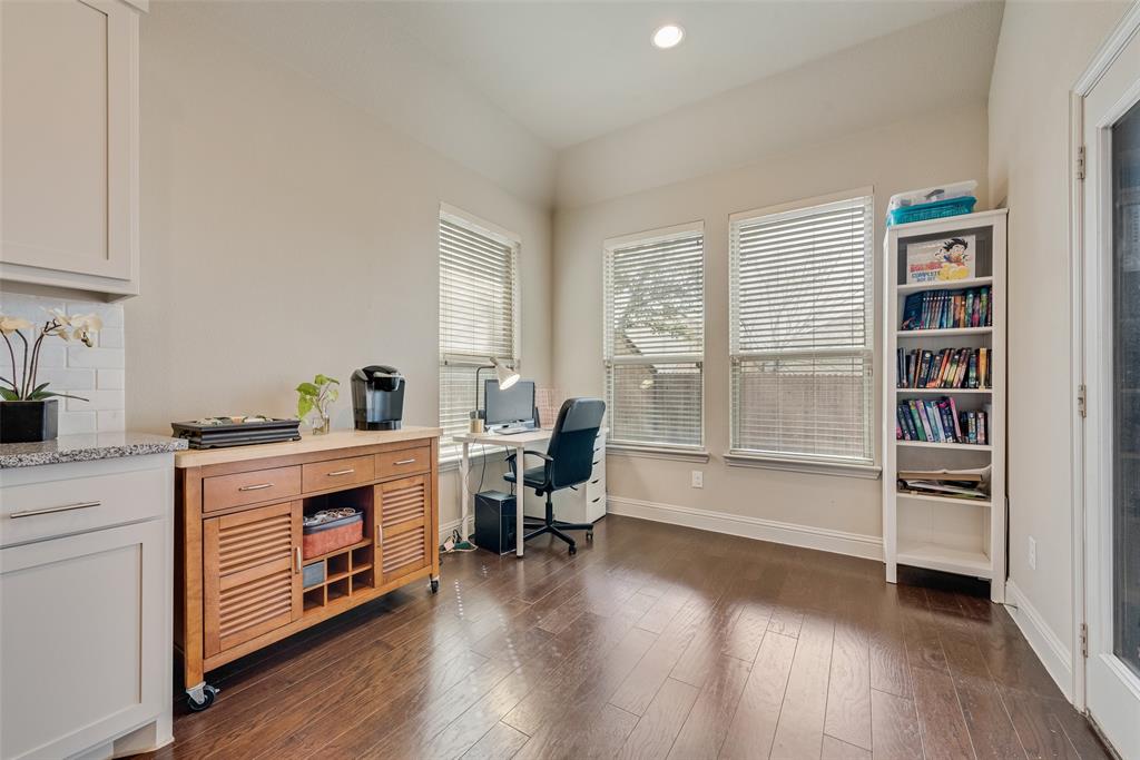 BLUFFVIEW - Residential