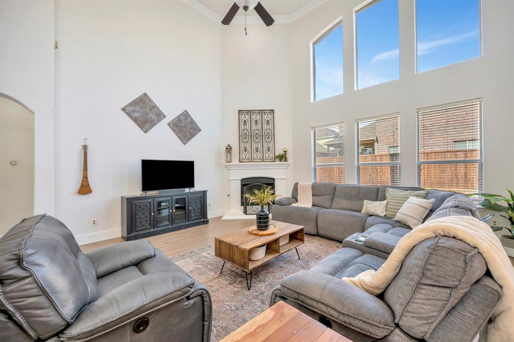 4965 Grinstein Drive