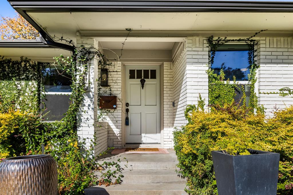 LAKEVIEW HEIGHTS - Residential