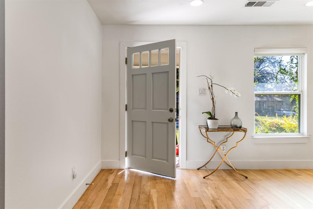 LAKEVIEW HEIGHTS - Residential