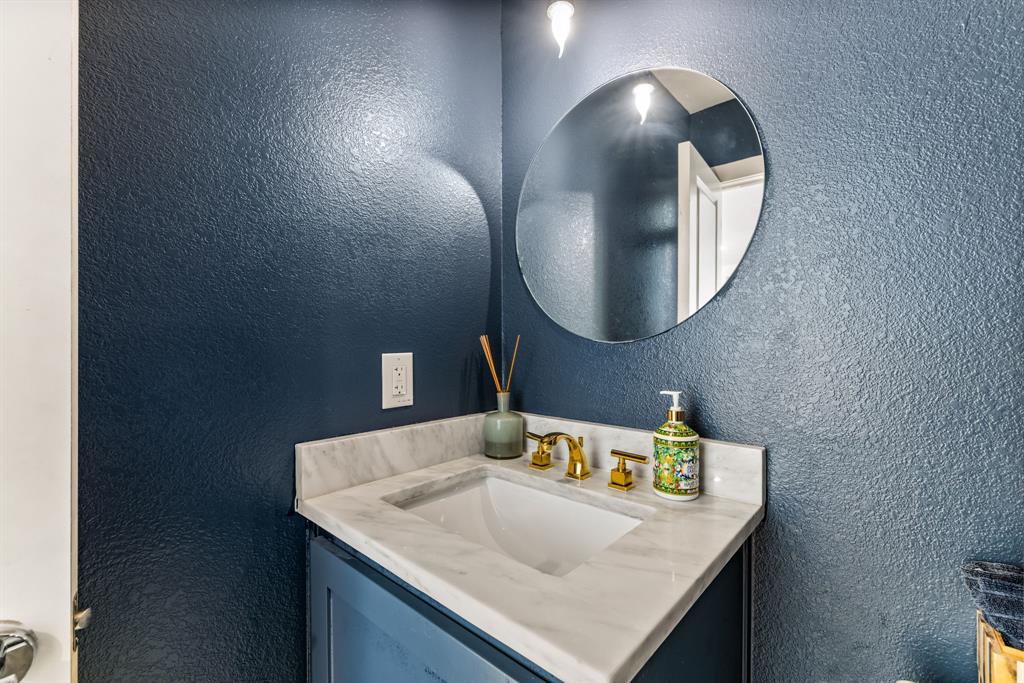 LAKEVIEW HEIGHTS - Residential