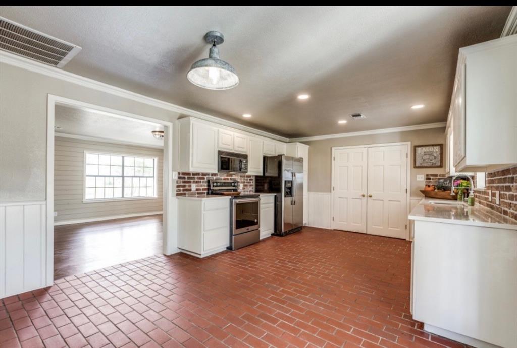 Van Alstyne - Residential Lease