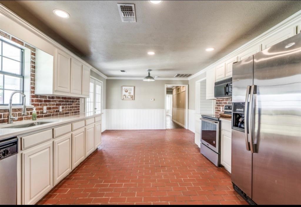 Van Alstyne - Residential Lease