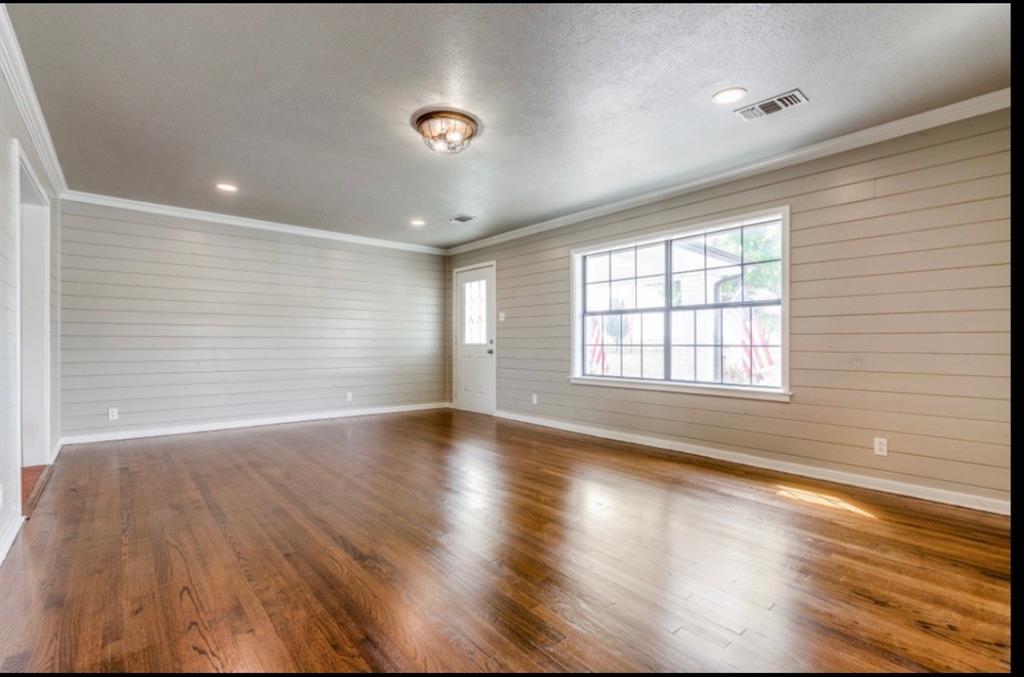 Van Alstyne - Residential Lease