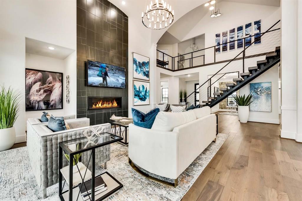 2820 Firefly Place