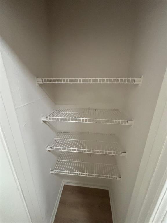 Lovers Lane Condos Ph 01-04 - Residential Lease