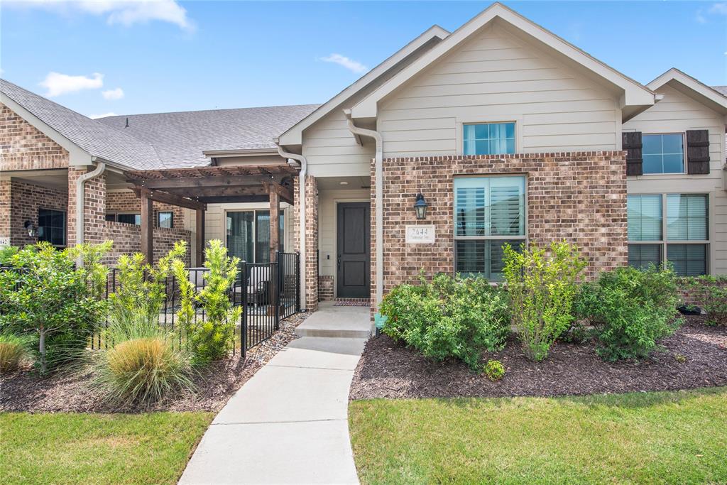 2644 Chardonnay Court
