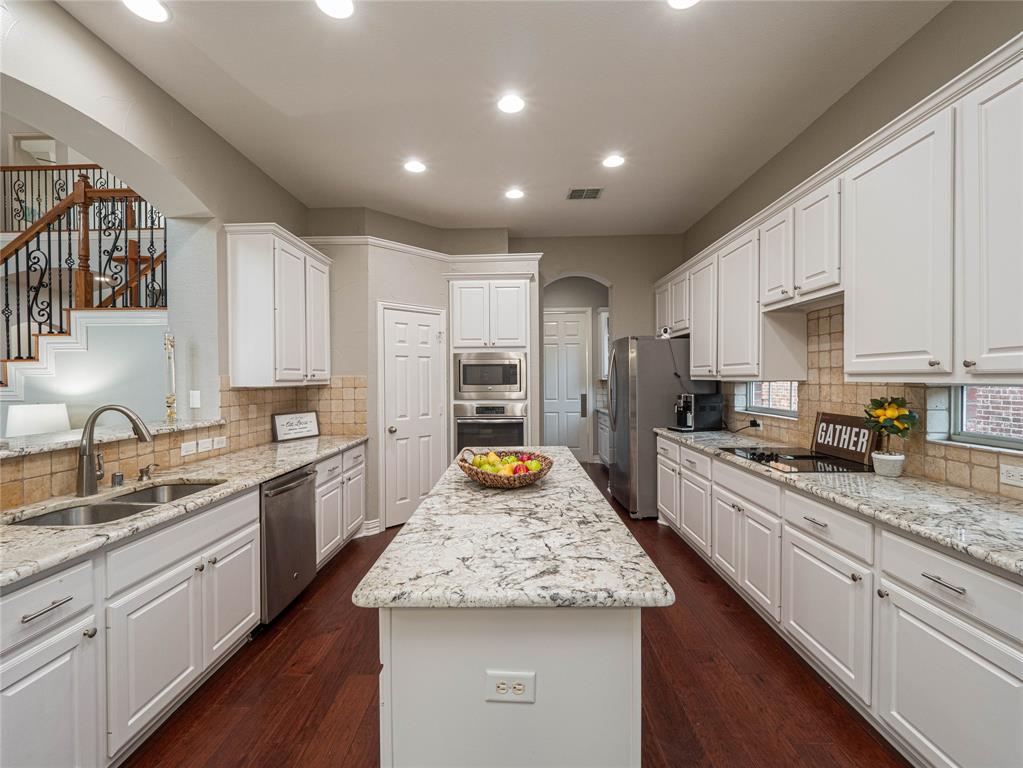 869 Winchester Drive