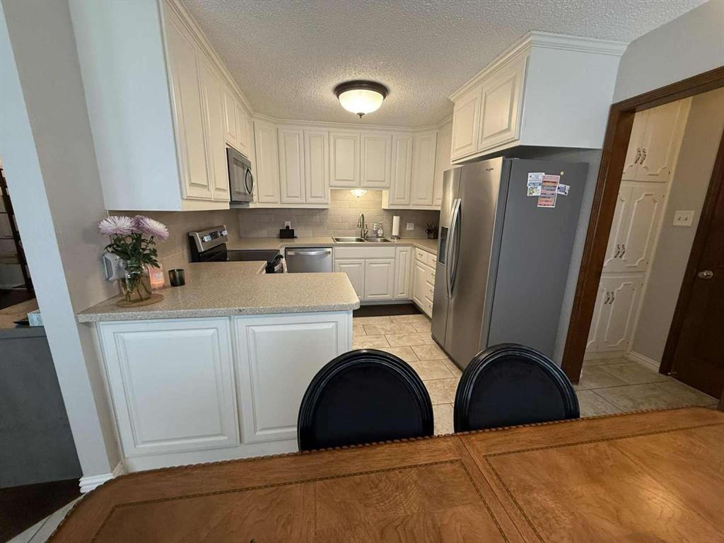 Chateau Valee - Residential