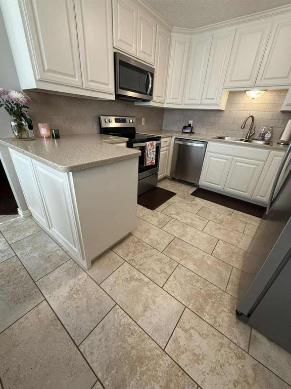 Chateau Valee - Residential