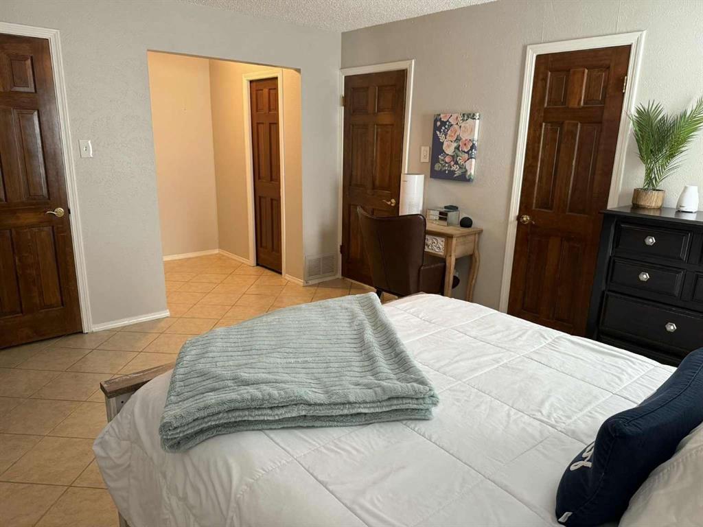 Chateau Valee - Residential