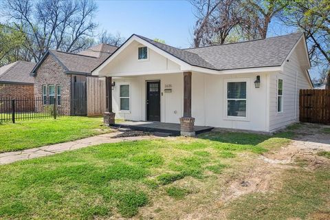 2635 Carpenter Avenue Dallas TX 75215