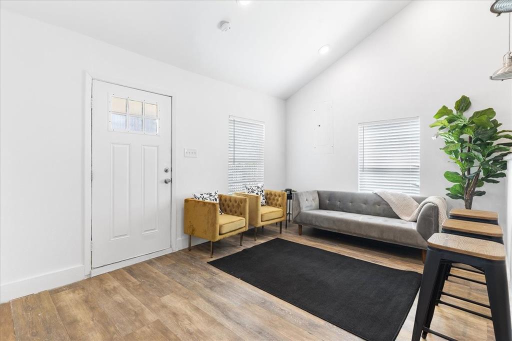 2635 Carpenter Avenue