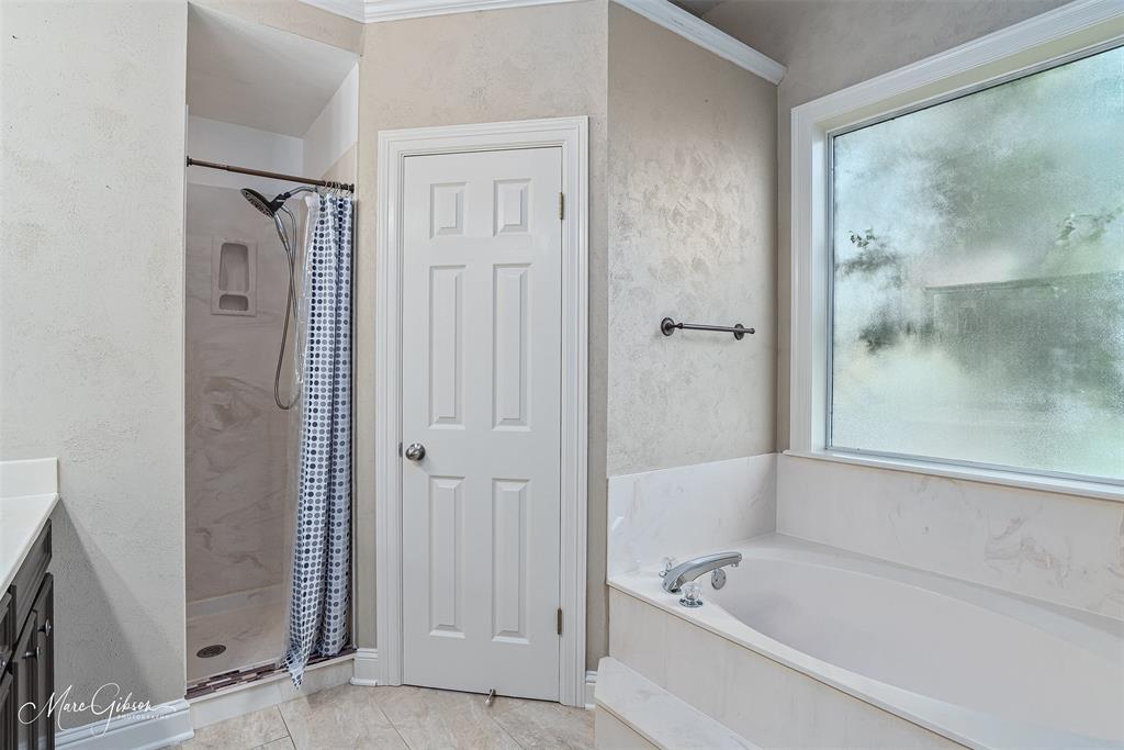 Bossier City, Louisiana 71111, United States, 4 Bedrooms Bedrooms, ,2 BathroomsBathrooms,Residential,Active,223504