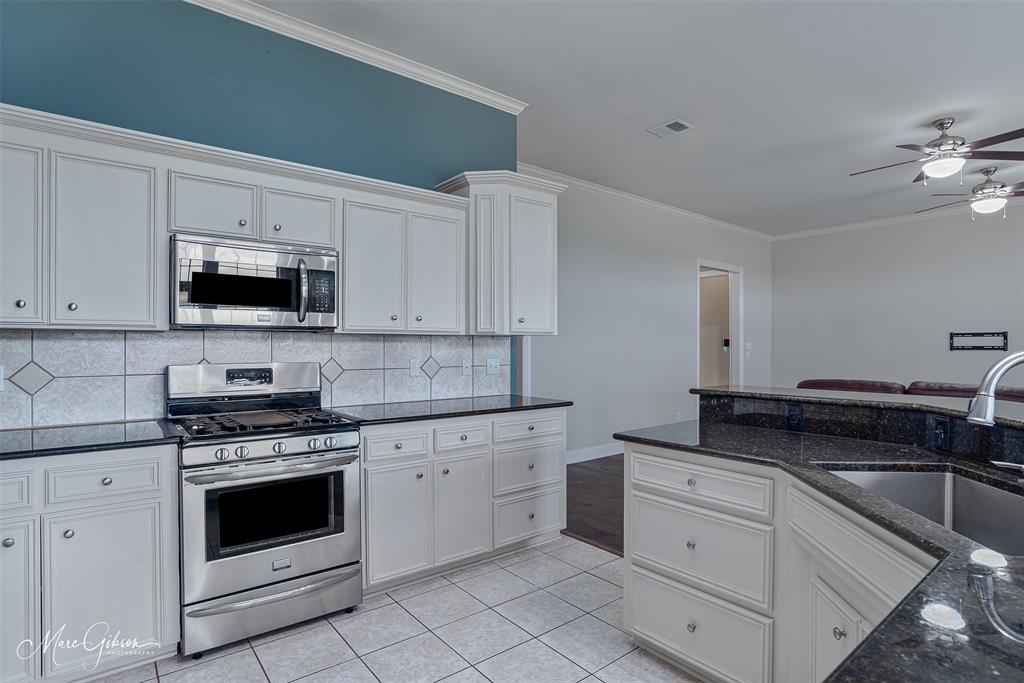 Bossier City, Louisiana 71111, United States, 4 Bedrooms Bedrooms, ,2 BathroomsBathrooms,Residential,Active,223504