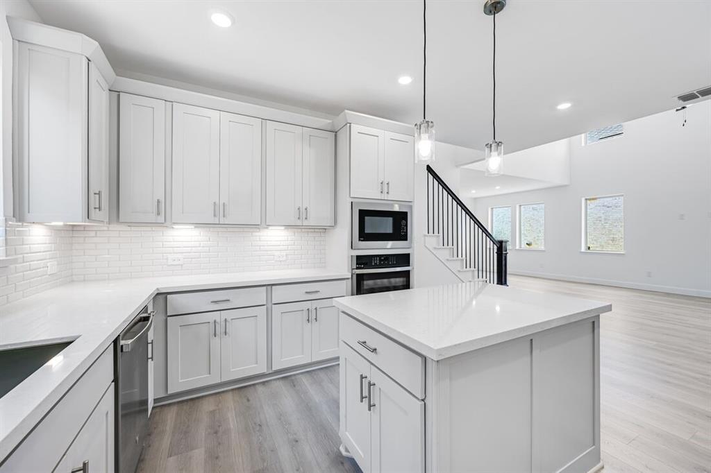 214 Silvermist Drive