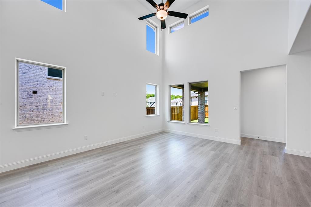 214 Silvermist Drive