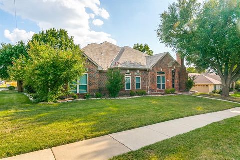 1801 Fern Court Grapevine TX 76051