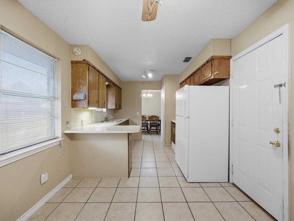 Briarcrest Drive Rm 601 Bryan - Residential