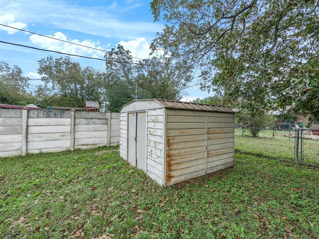 Briarcrest Drive Rm 601 Bryan - Residential