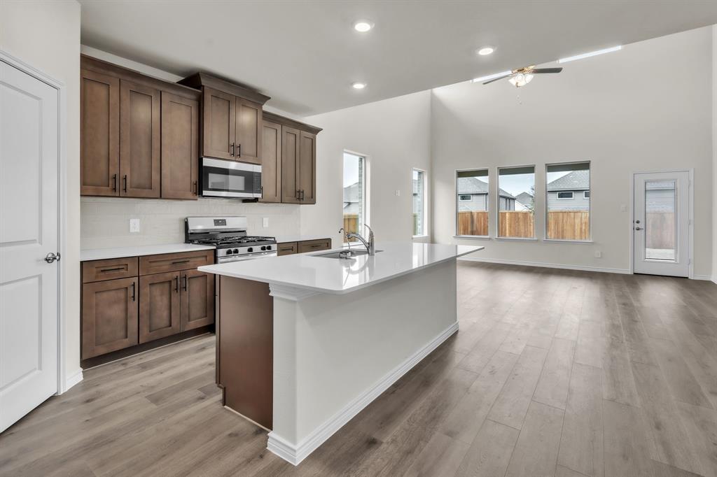 The Landing at Hidden Lakes - Residential